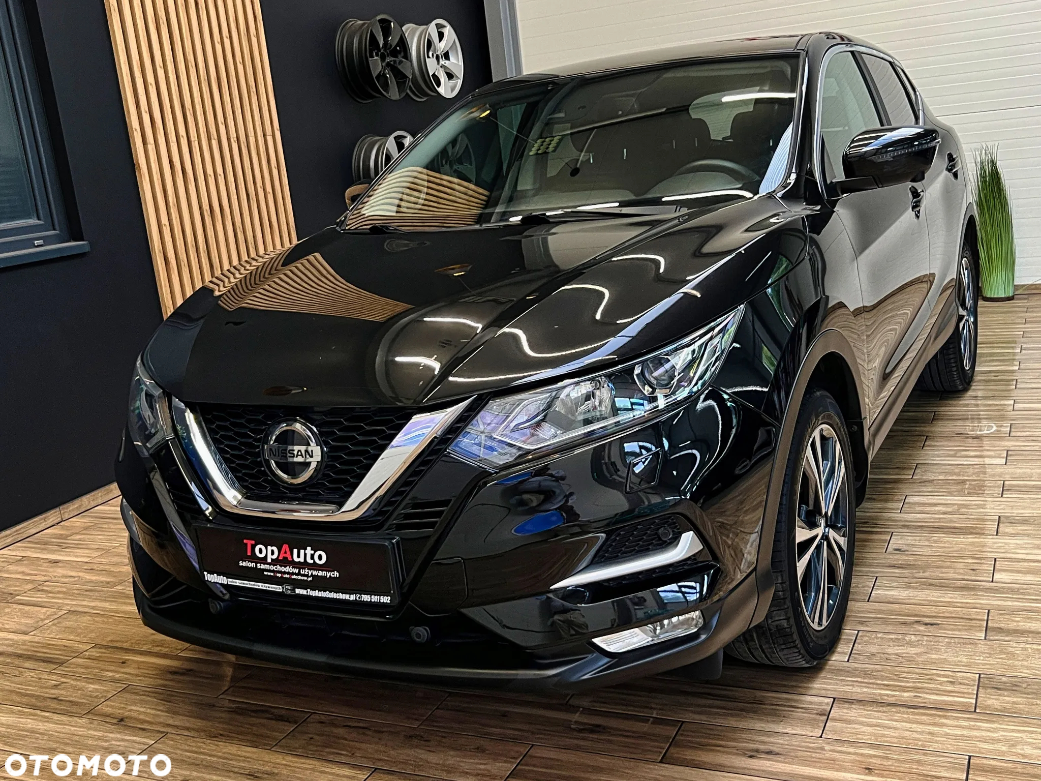 Nissan Qashqai 1.3 DIG-T N-Connecta - 14