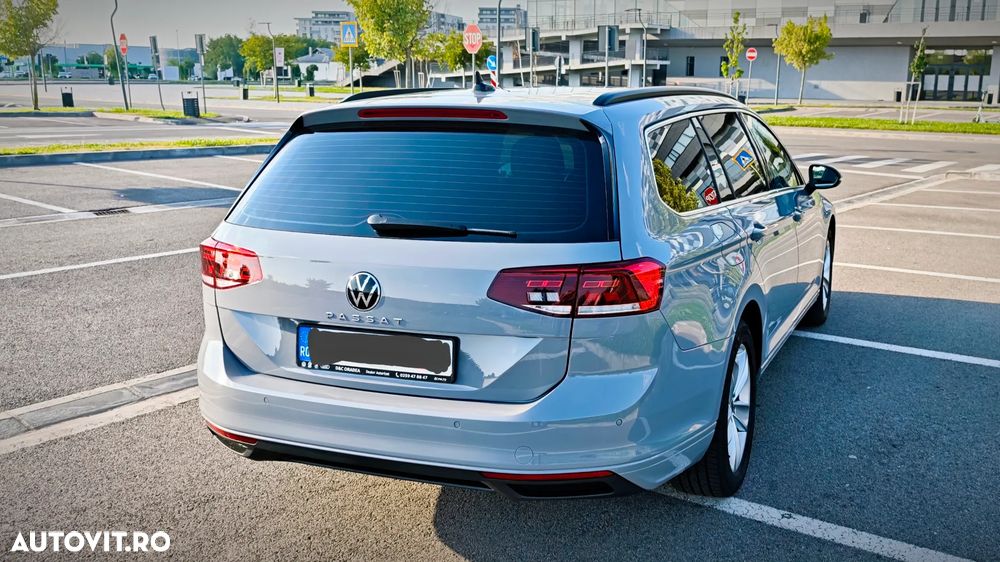 Volkswagen Passat Variant 2.0 TDI DSG Comfortline - 3
