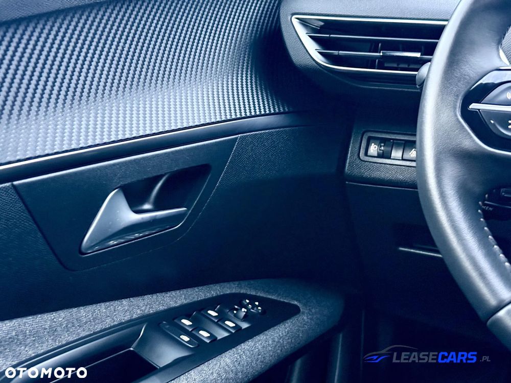 Peugeot 3008 PureTech 130 Stop & Start GPF EAT8 Active Business-Paket - 16
