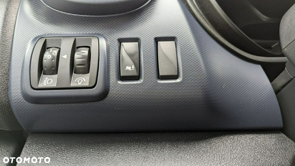 Opel Vivaro - 28