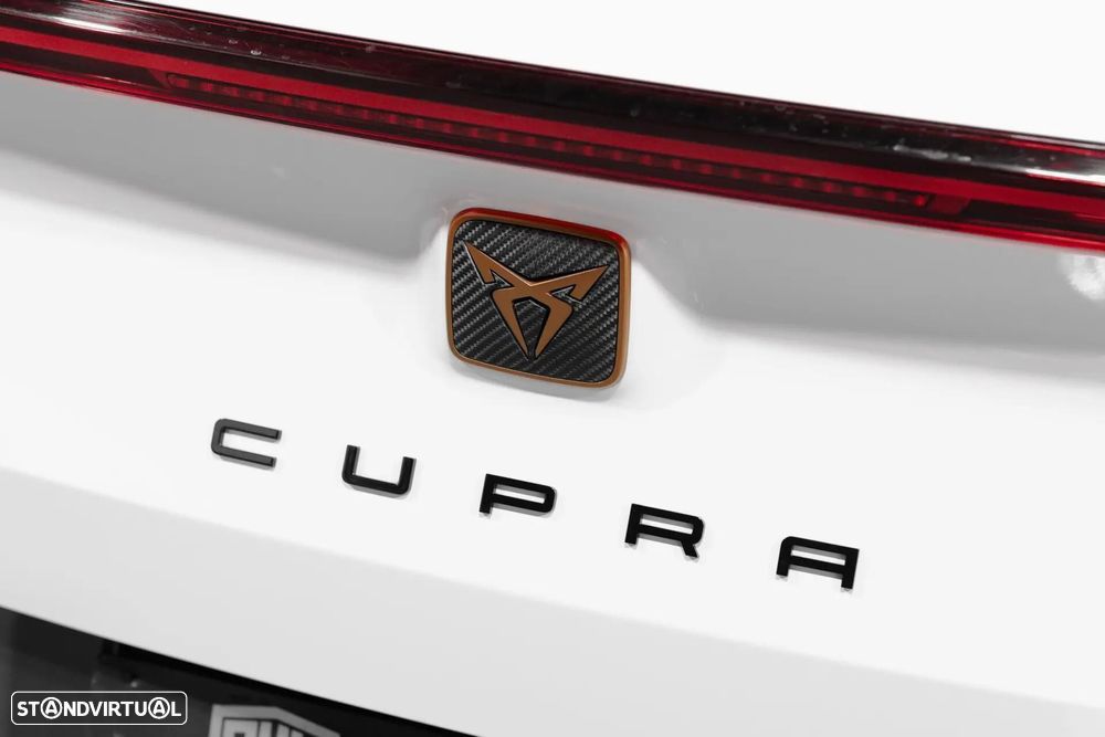 Cupra Formentor 1.4 e-Hybrid DSG VZ - 41