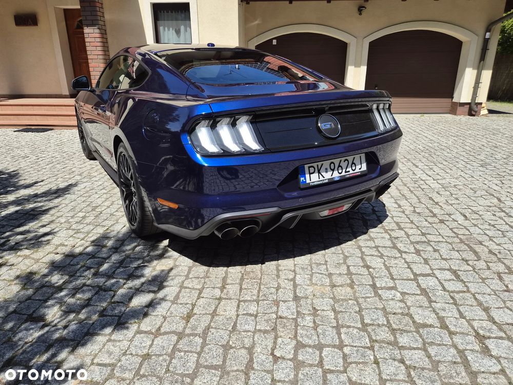 Ford Mustang - 12