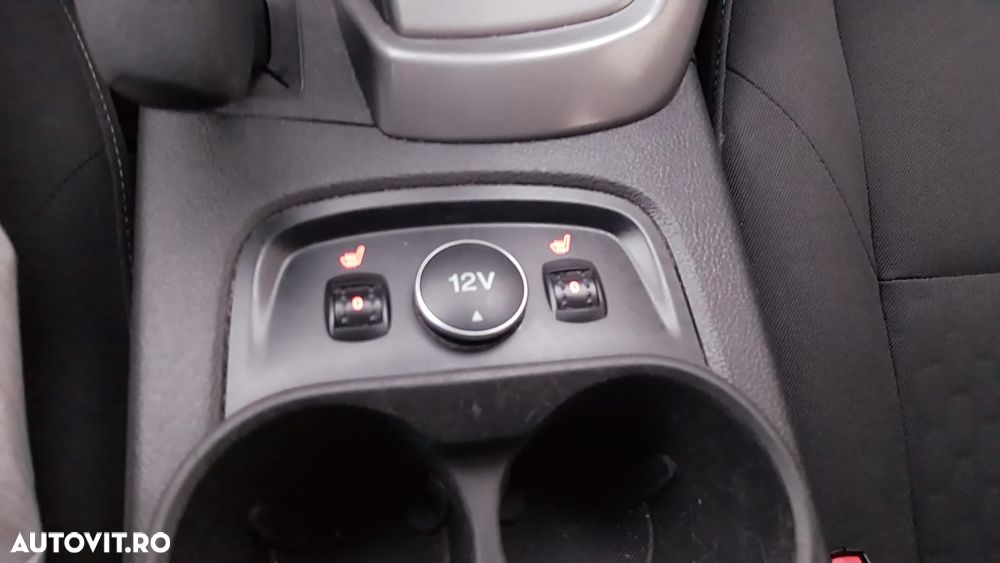 Ford Focus 1.0 EcoBoost ST-Line - 9