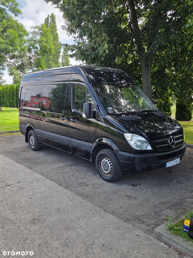 Mercedes-Benz Sprinter - 3