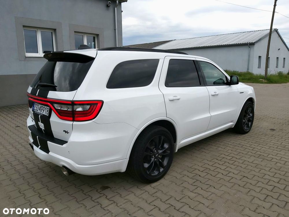 Dodge Durango 5.7 R/T - 12