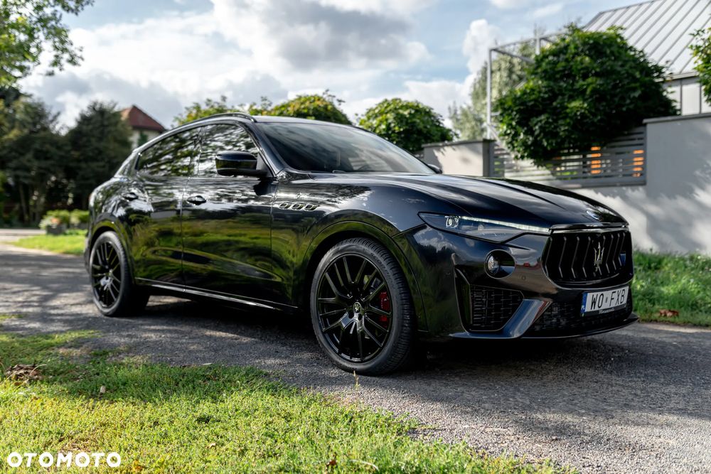 Maserati Levante - 3