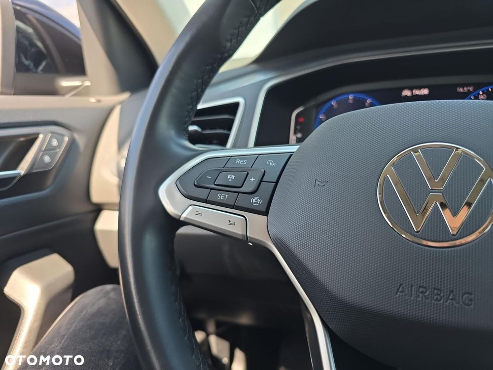 Volkswagen T-Roc 1.5 TSI Style DSG - 22