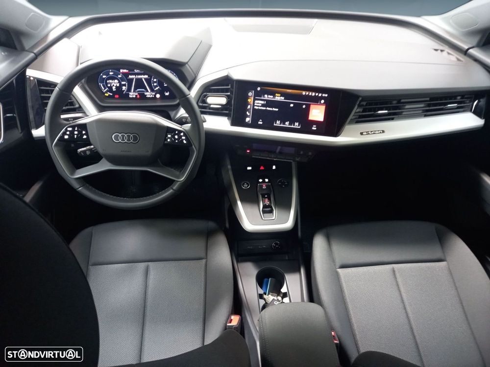 Audi Q4 Sportback e-tron 40 63 kWh SE Business - 6