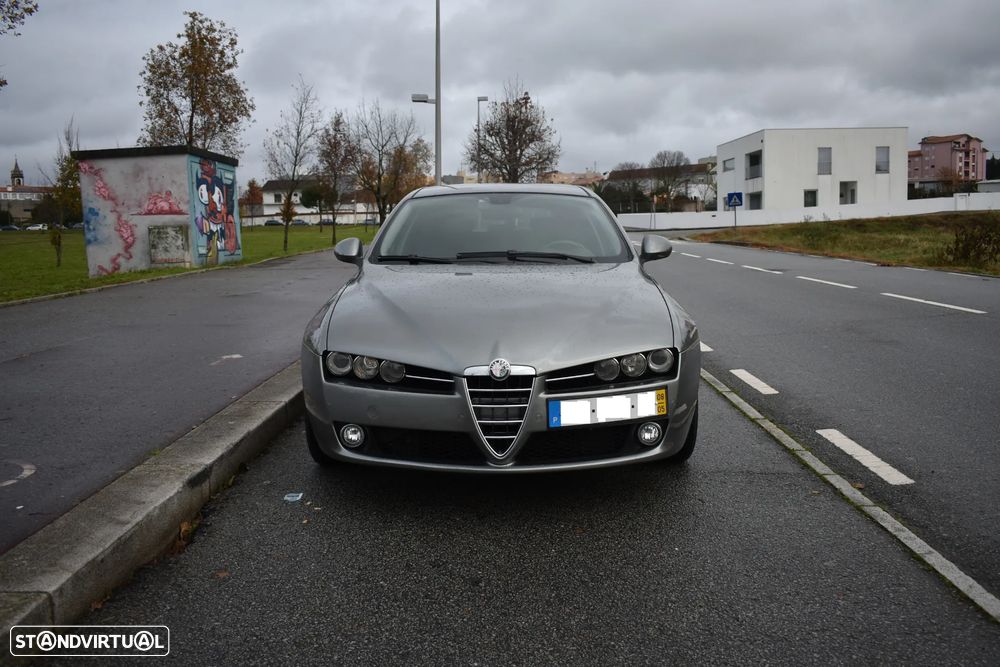 Alfa Romeo 159 Sportwagon 1.9 JTDm 16V Elegante - 2