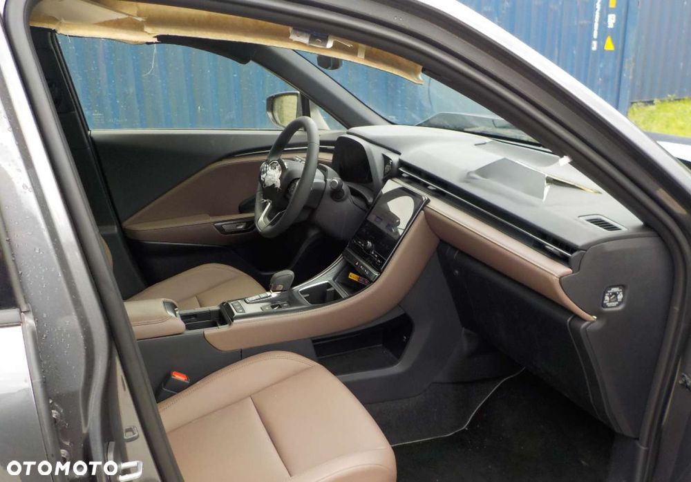 Lexus LBX - 14