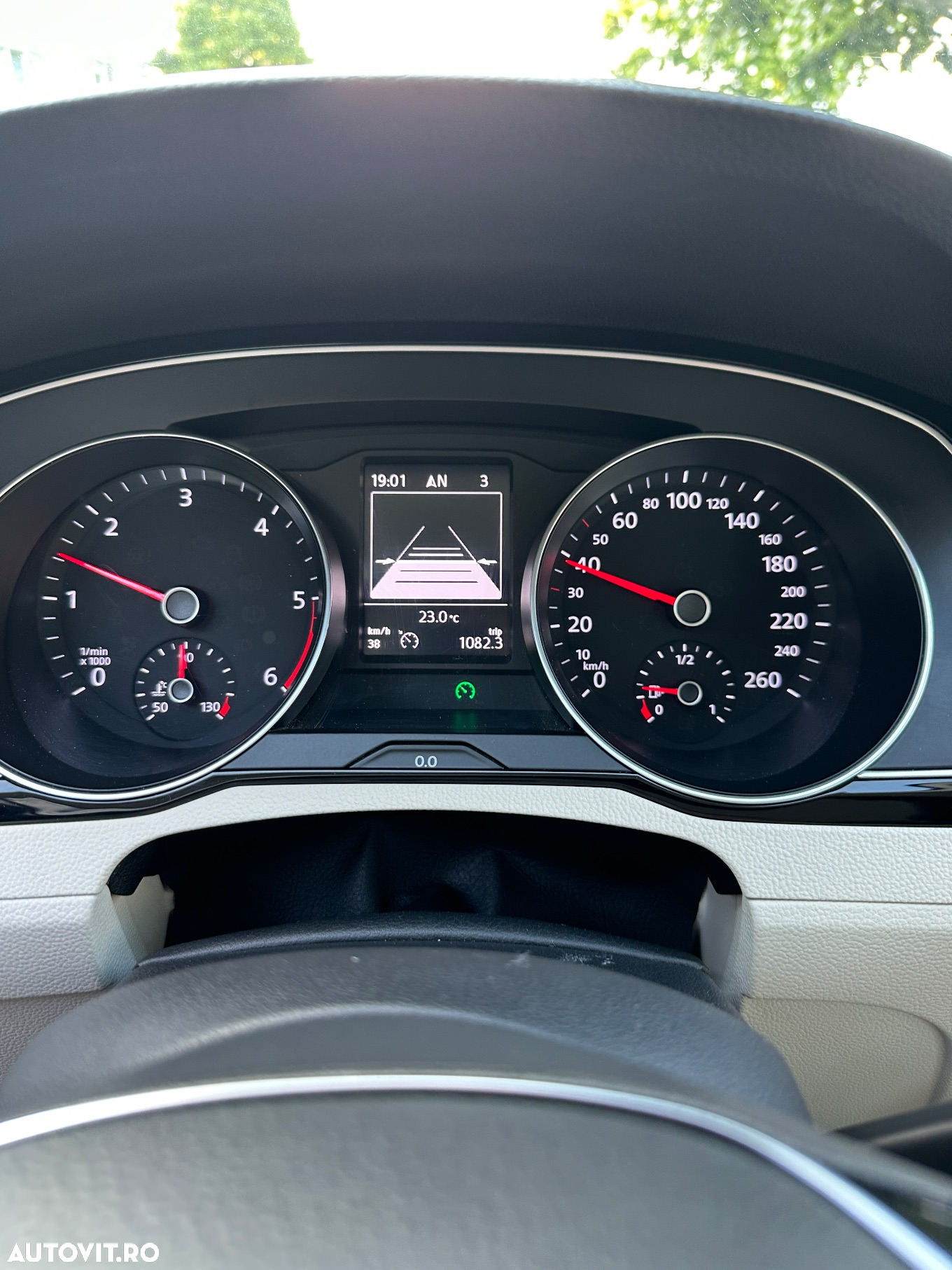 Volkswagen Passat Variant 2.0 TDI DSG (BlueMotion Technology) Highline - 25
