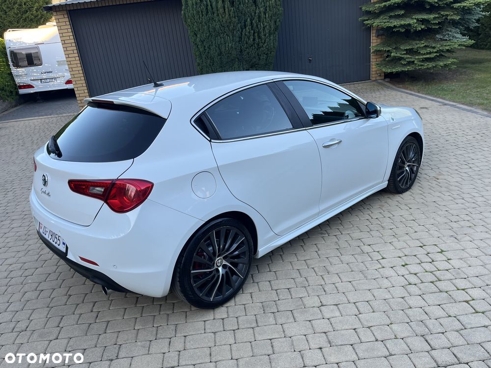 Alfa Romeo Giulietta 1.8 TBi 16V Quadrifoglio Verde - 3