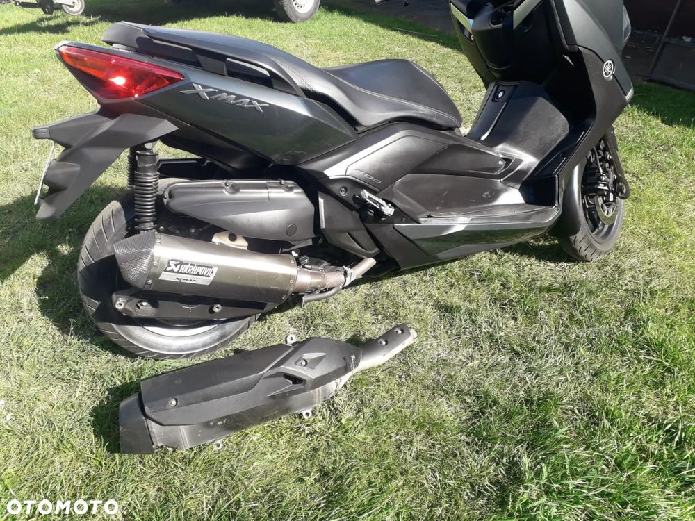 Yamaha X-max - 11