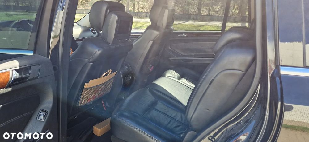 Mercedes-Benz GL 320 CDI - 10