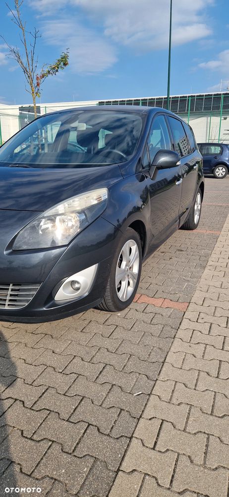 Renault Grand Scenic Gr 1.9 dCi Confort Privilege - 11