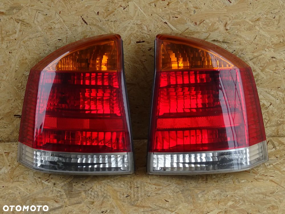 LAMPY TYŁ REFLEKTORY PRZÓD SOCZEWKA H7 ORG. GM LAMPA PRAWA VECTRA C SIGNUM - 7