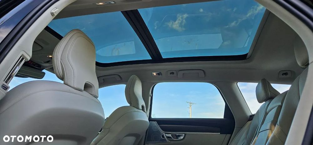 Volvo V90 Cross Country D5 AWD Pro - 20