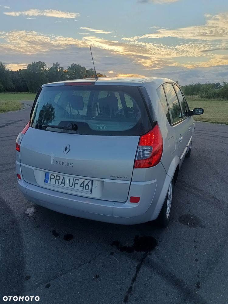 Renault Scenic - 4