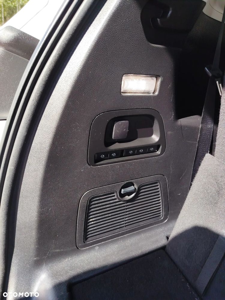 Ford S-Max - 33