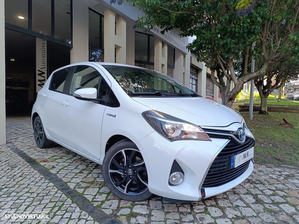 Toyota Yaris 1.5 HSD Comfort+Navi - 3