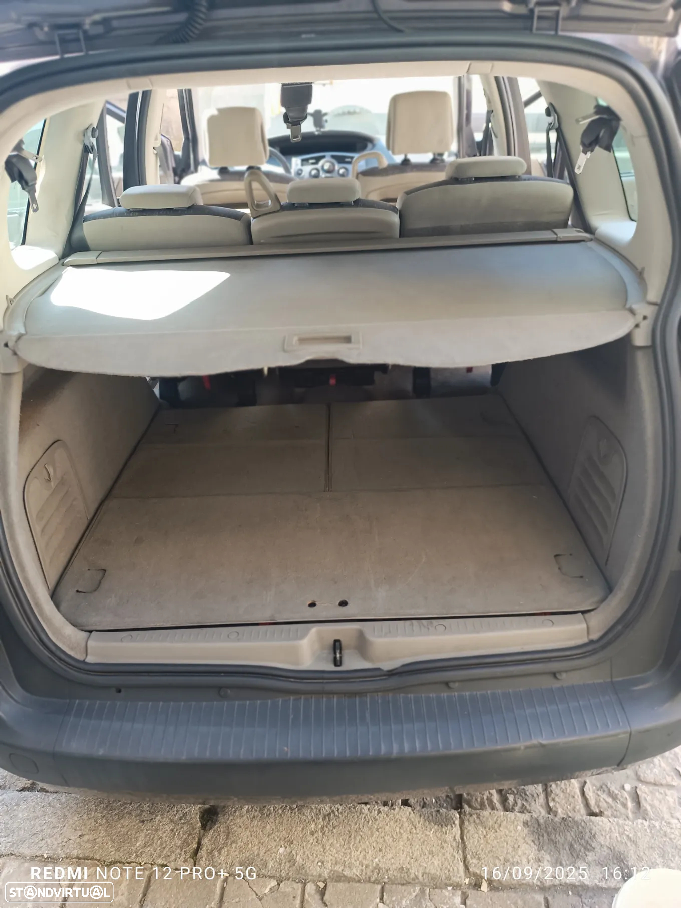 Renault Grand Scénic 1.9 dCi C. Dynamique - 15