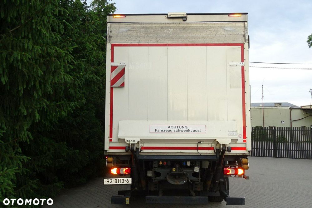 Mercedes-Benz Antos 2840 sypialna euro 6 kontener chłodnia 18 palet 3 osie - 29