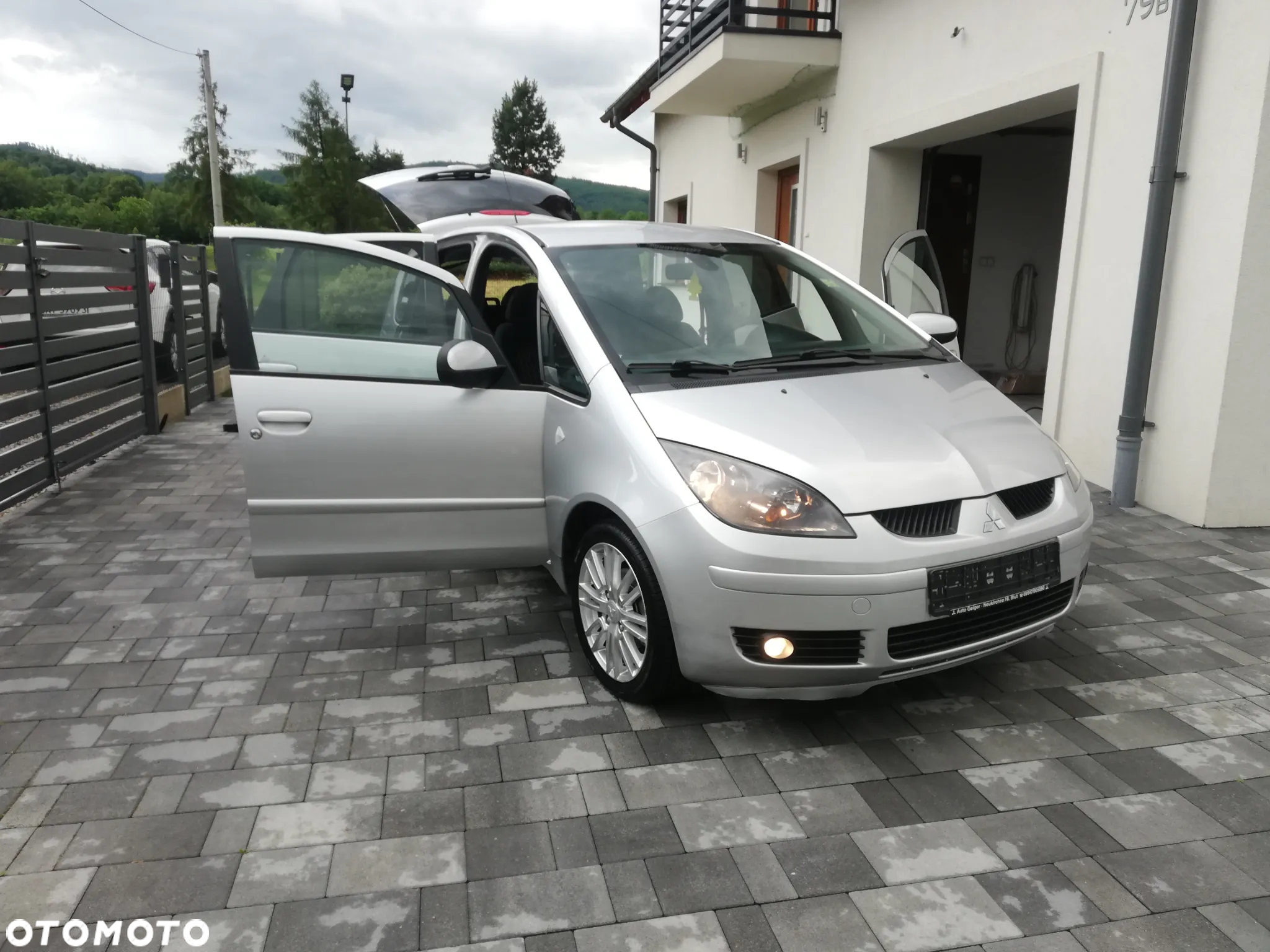 Mitsubishi Colt 1.3 Inform Edition Gold - 10
