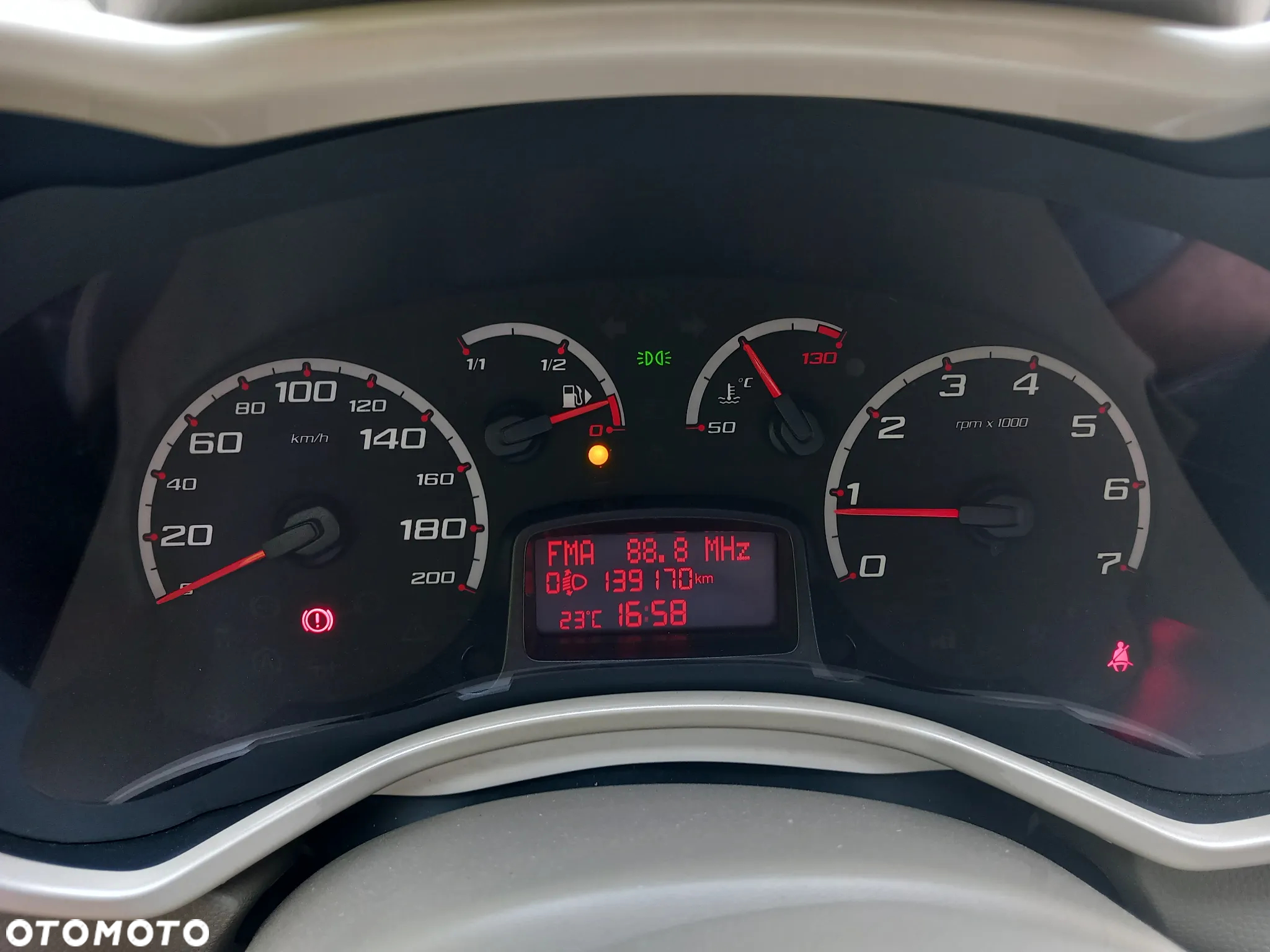 Ford KA - 13
