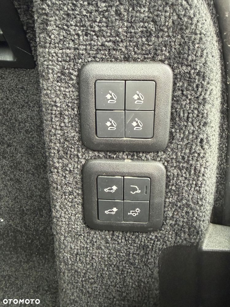 Land Rover Range Rover 4.4SD V8 Vogue EU6 - 35