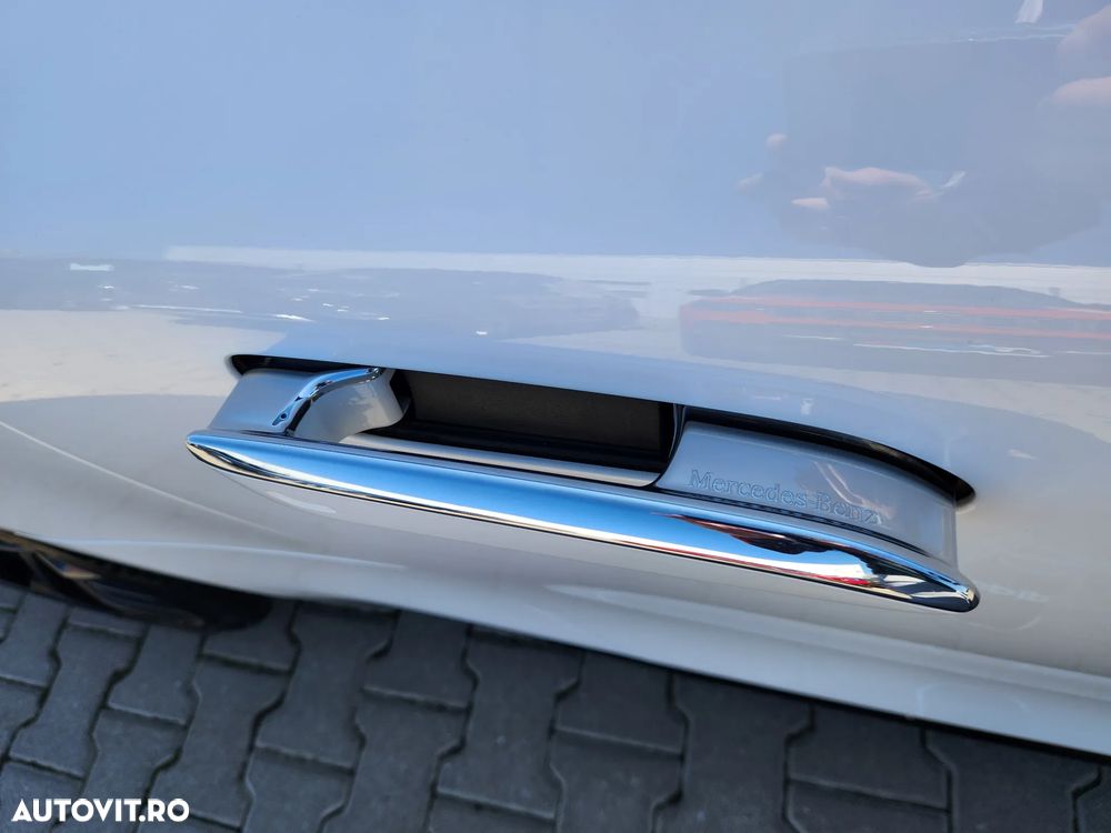 Mercedes-Benz SL ver-amg-43-mhev - 22