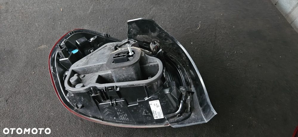 Lampa tylna lewa prawa tył Citroen C3 III - 5