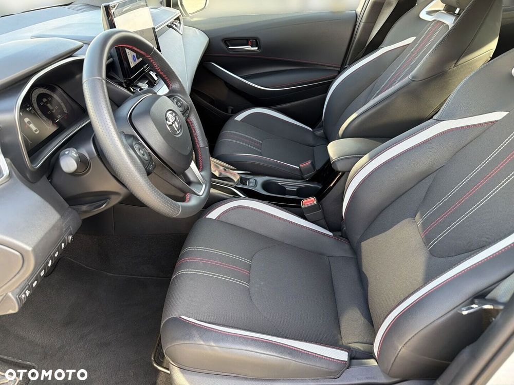 Toyota Corolla 1.8 Hybrid GR Sport - 16