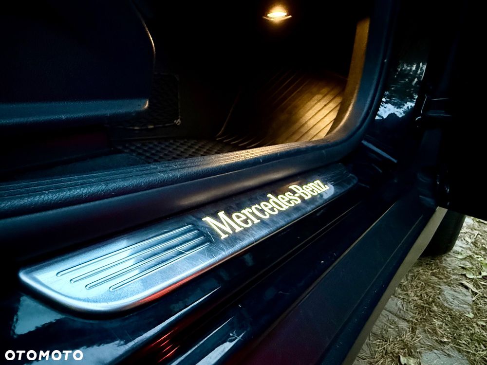 Mercedes-Benz GLC 350 e 4Matic 7G-TRONIC AMG Line - 30