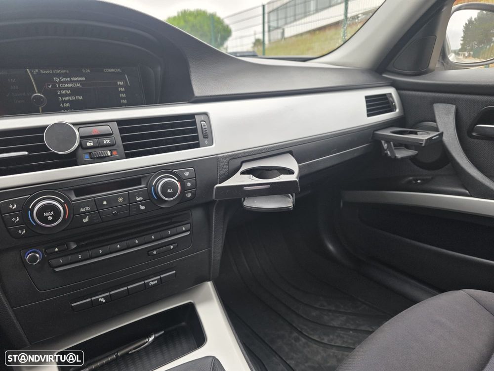 BMW 320 d Sport - 3