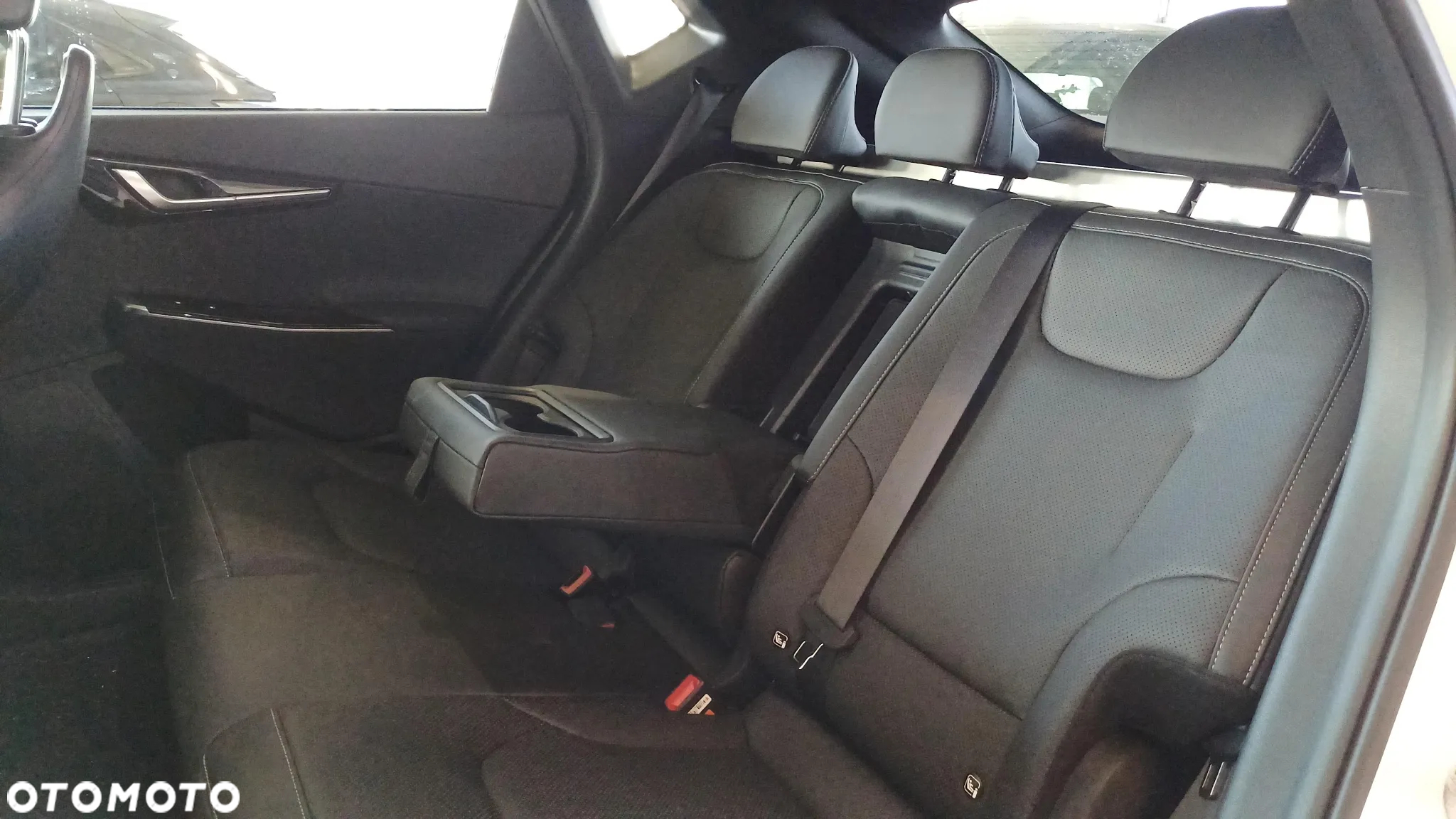 Kia EV6 77.4kWh Plus AWD - 18