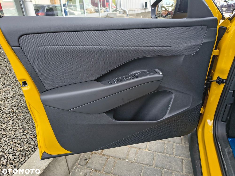 Volkswagen T-Roc - 18