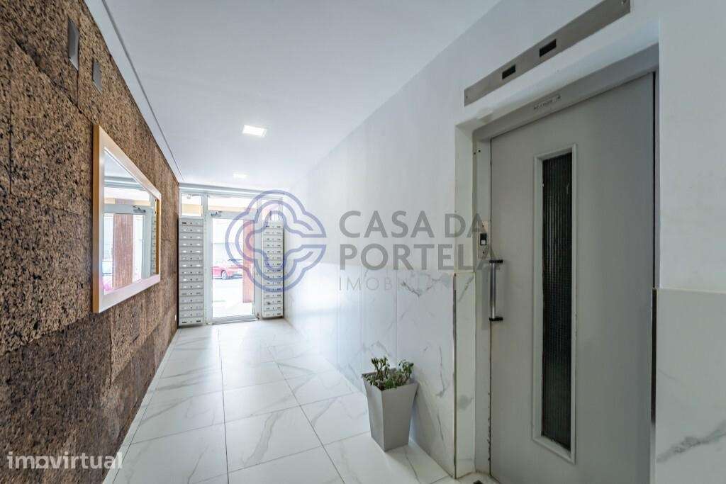 T4 Para Venda no Centro de Oliveira de Azeméis - Grande imagem: 3/27