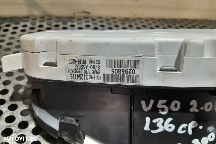 Ceasuri bord 31254776 Volvo V50 1 [2003 - 2011] wagon 2.0 D MT (136 h - 3