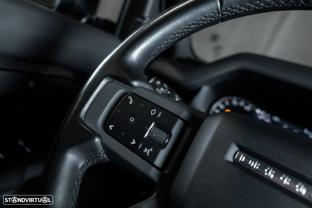 Land Rover Defender 2.0 P400e 110 AWD X-Dynamic HSE - 15