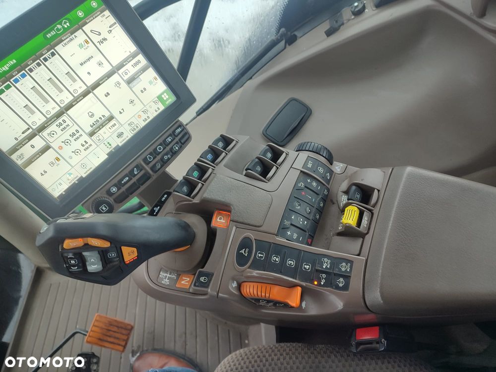 John Deere 6R250 - 11