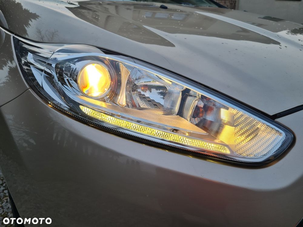 Ford Fiesta 1.25 SYNC Edition - 35