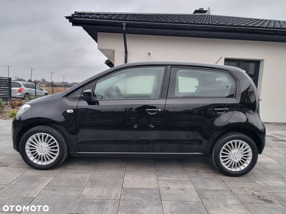 Volkswagen up! ASG move - 7