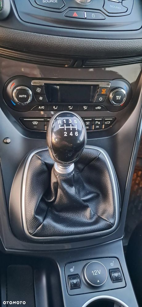 Ford Kuga 2.0 TDCi AWD Titanium - 23