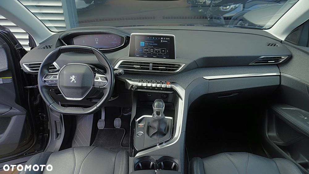 Peugeot 3008 PureTech 130 Stop & Start GPF Allure - 15