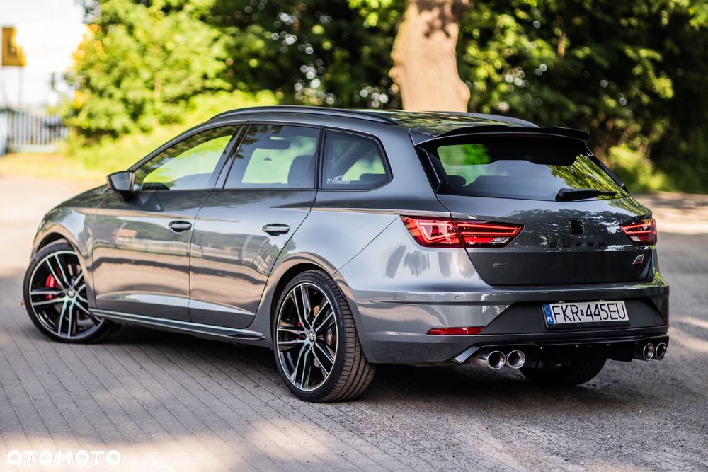 Seat Leon Sportstourer 2.0 TSI Start&Stop 4Drive DSG Cupra 300 - 12