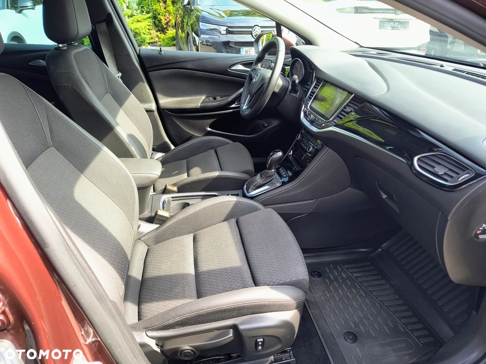 Opel Astra - 16