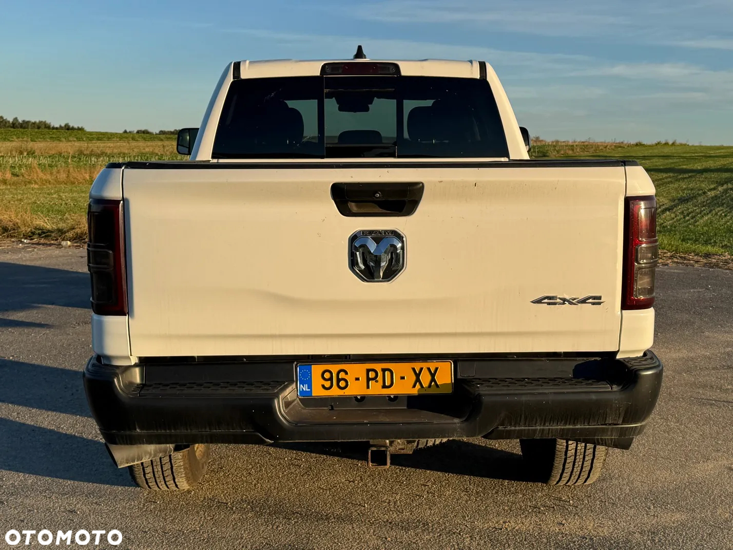 Dodge RAM 1500 5.7 4x4 - 9