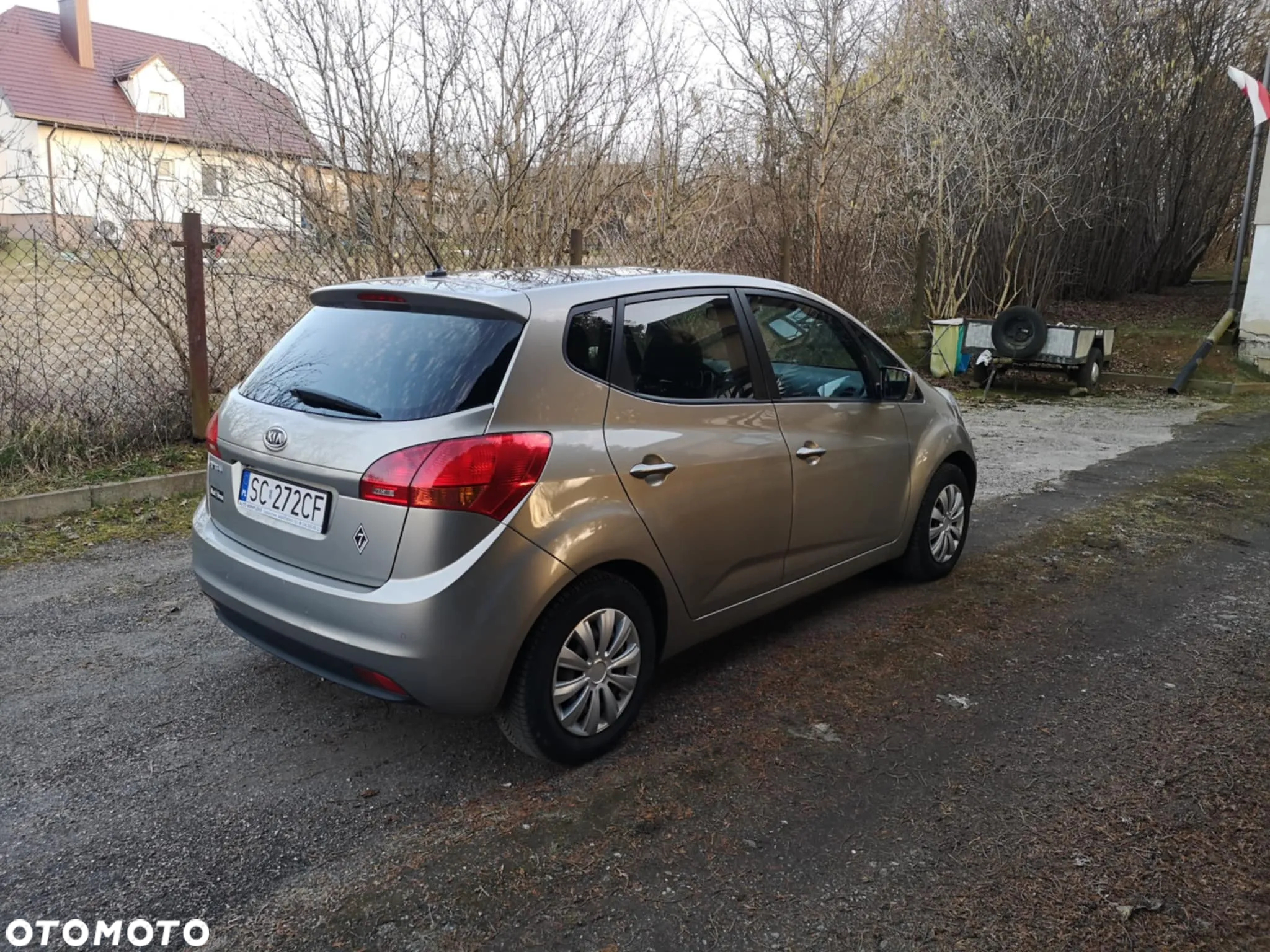 Kia Venga - 15