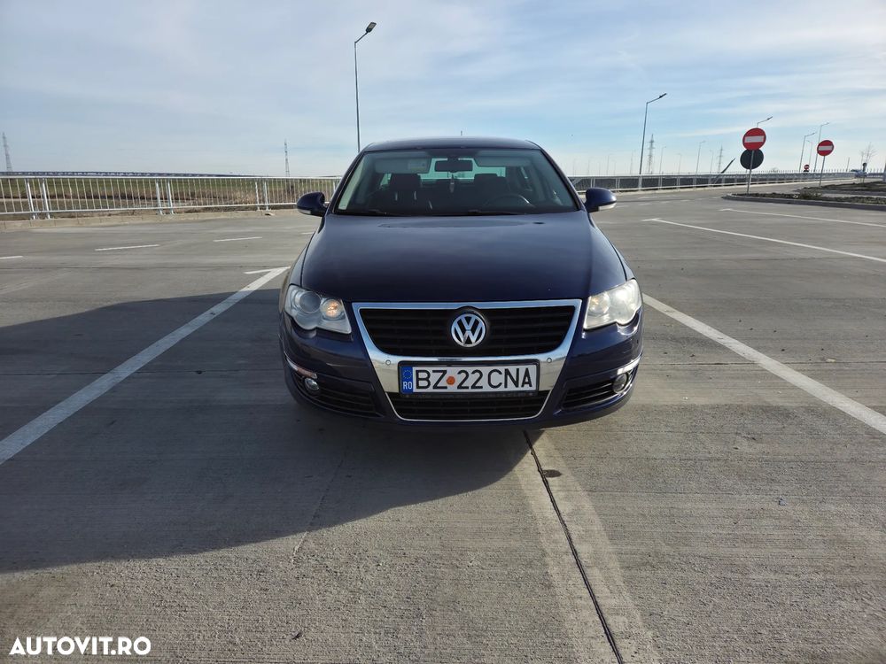 Volkswagen Passat 2.0TDI Comfortline DPF DSG - 6
