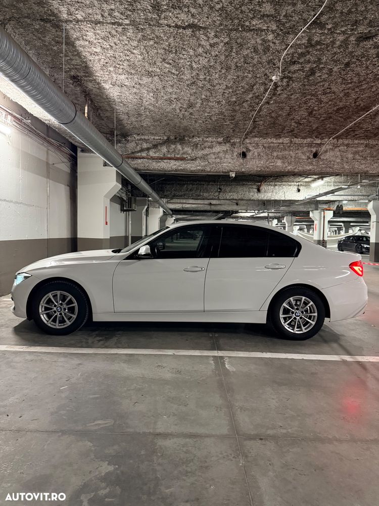 BMW Seria 3 318i Aut. Advantage - 4